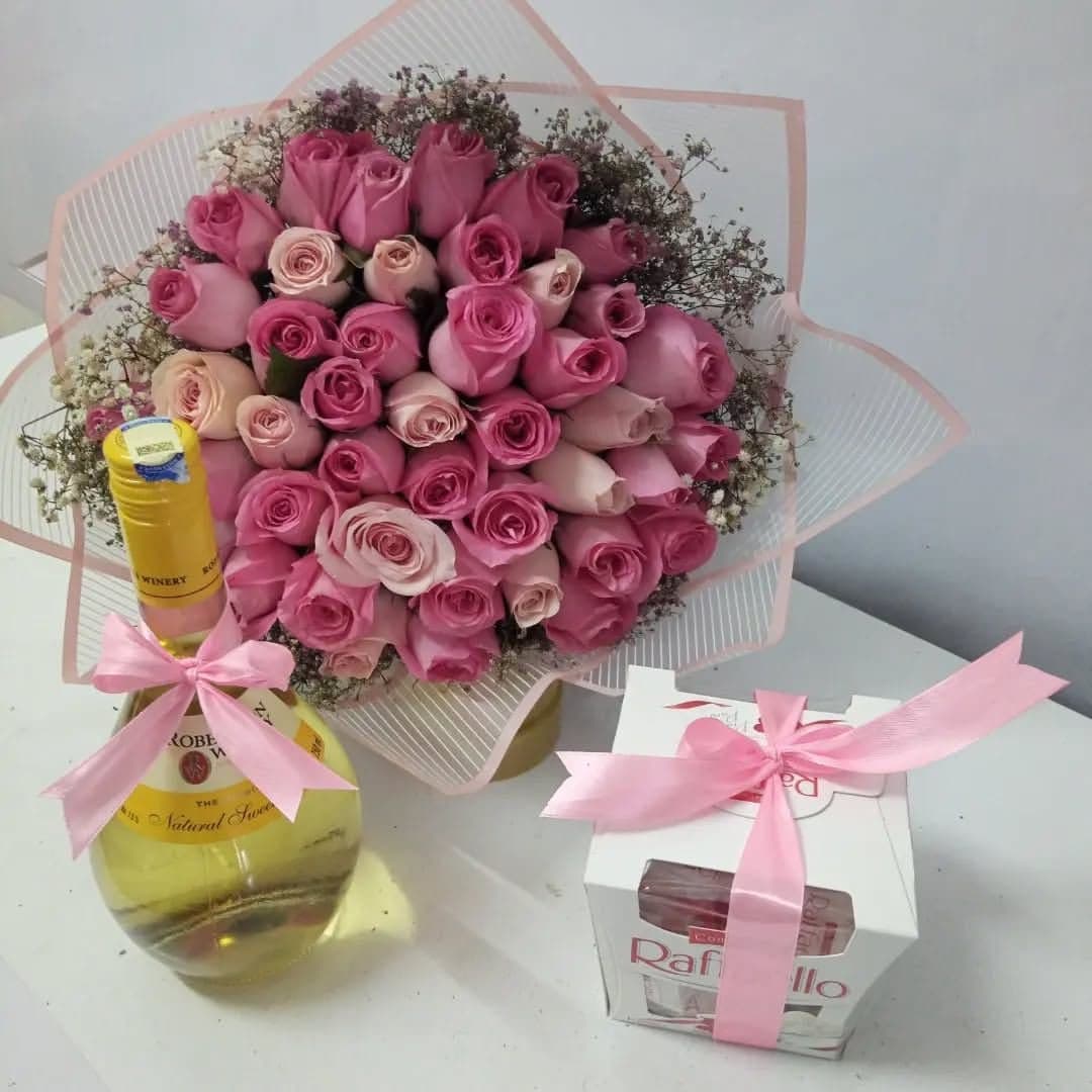 50 Pcs Pink Rose Robertson Wine and Raffello Combo – CakeZake