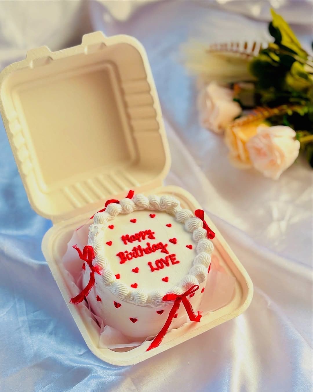 Red Bow Birthday Bento Cake – CakeZake