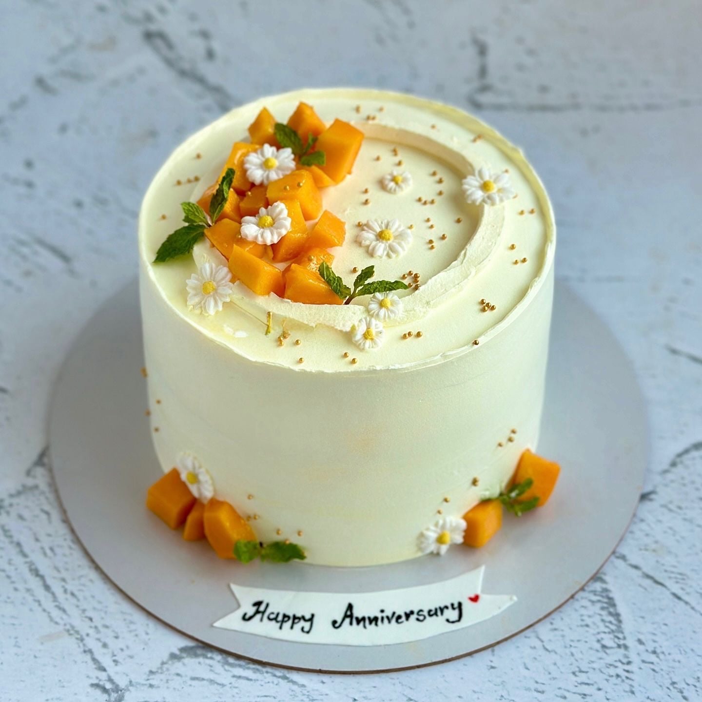 Mango Topped Eggless Mango Cake Tall 2 Pound – CakeZake