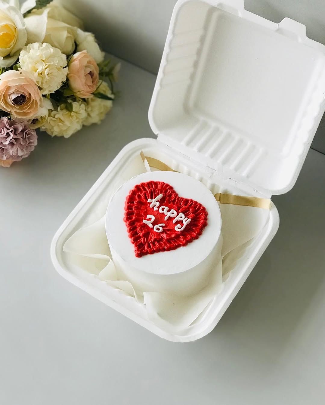 Celebrate 26 with bento cake – CakeZake