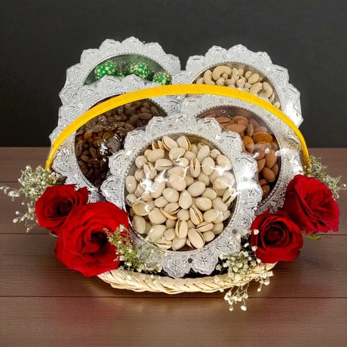 Premium Dry Nuts & Roses in a Basket – CakeZake Nepal