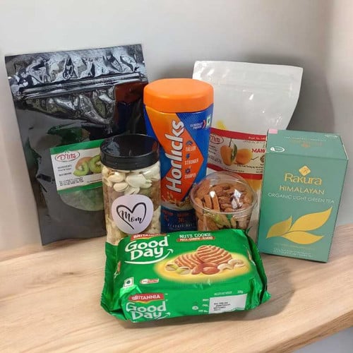 Delight Hamper For Mom with Healthy Snack – CakeZake Nepal