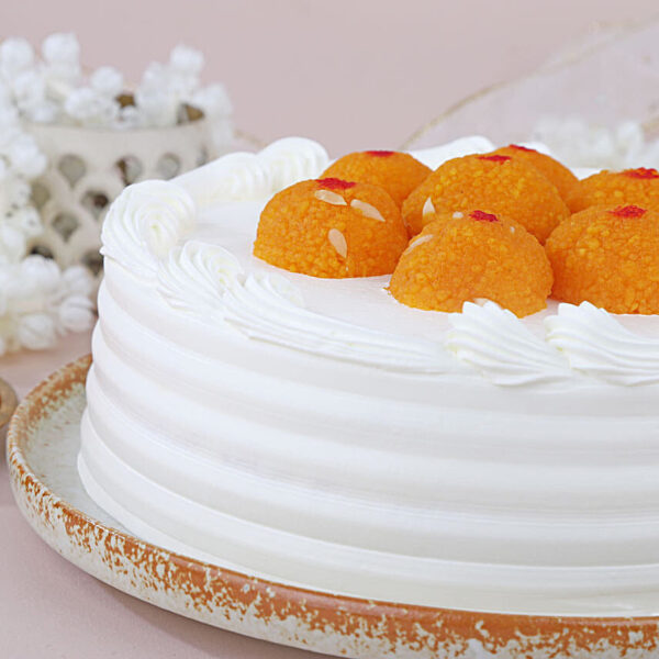 Celebratory Motichoor Laddoo Eggless Cake